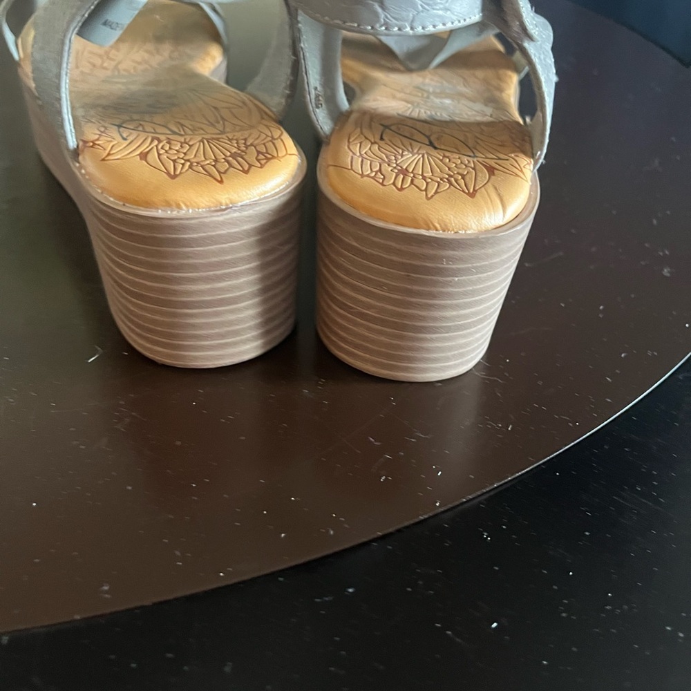 Blowfish Brown and Cream Espadrilles Comfortable Summer Shoes - Picture 13 of 15